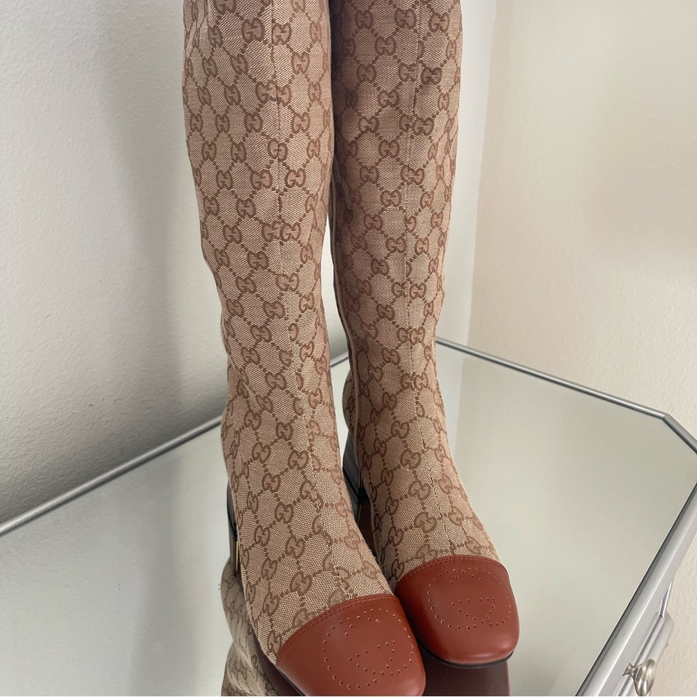 Gucci boots Brand new